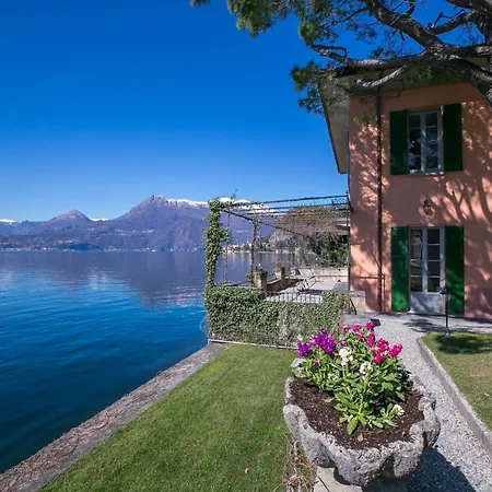 Fiumelatte Sleeps 10 Villa Varenna